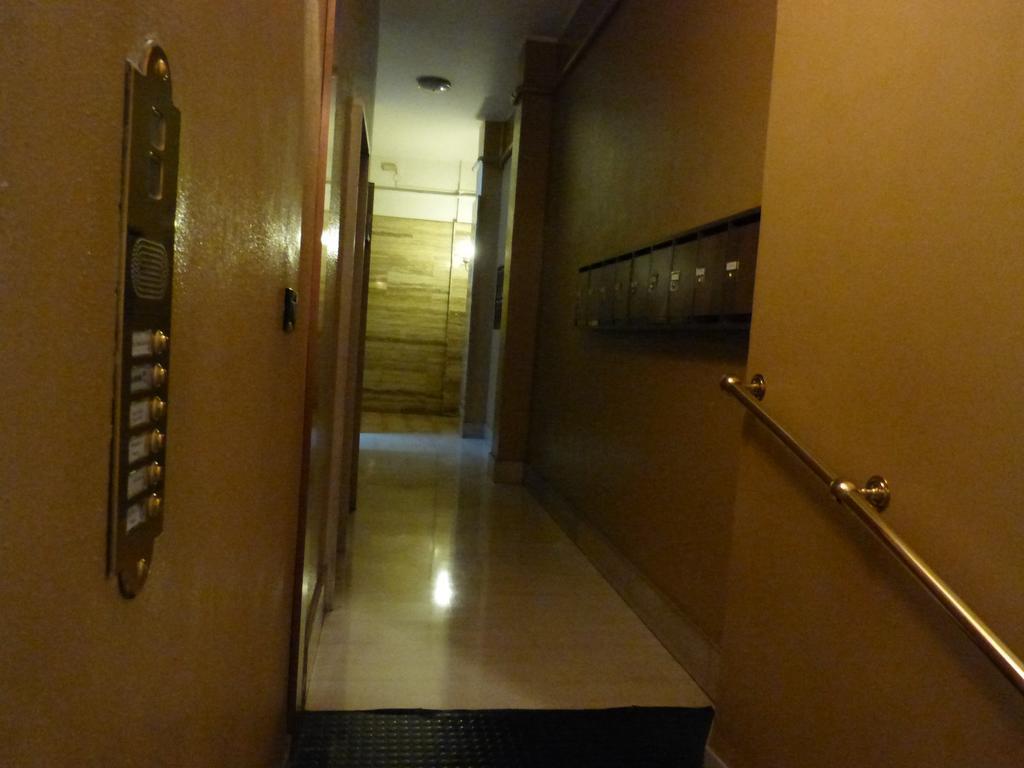 Residenza Piazza San Francesco Lägenhet Bologna Rum bild